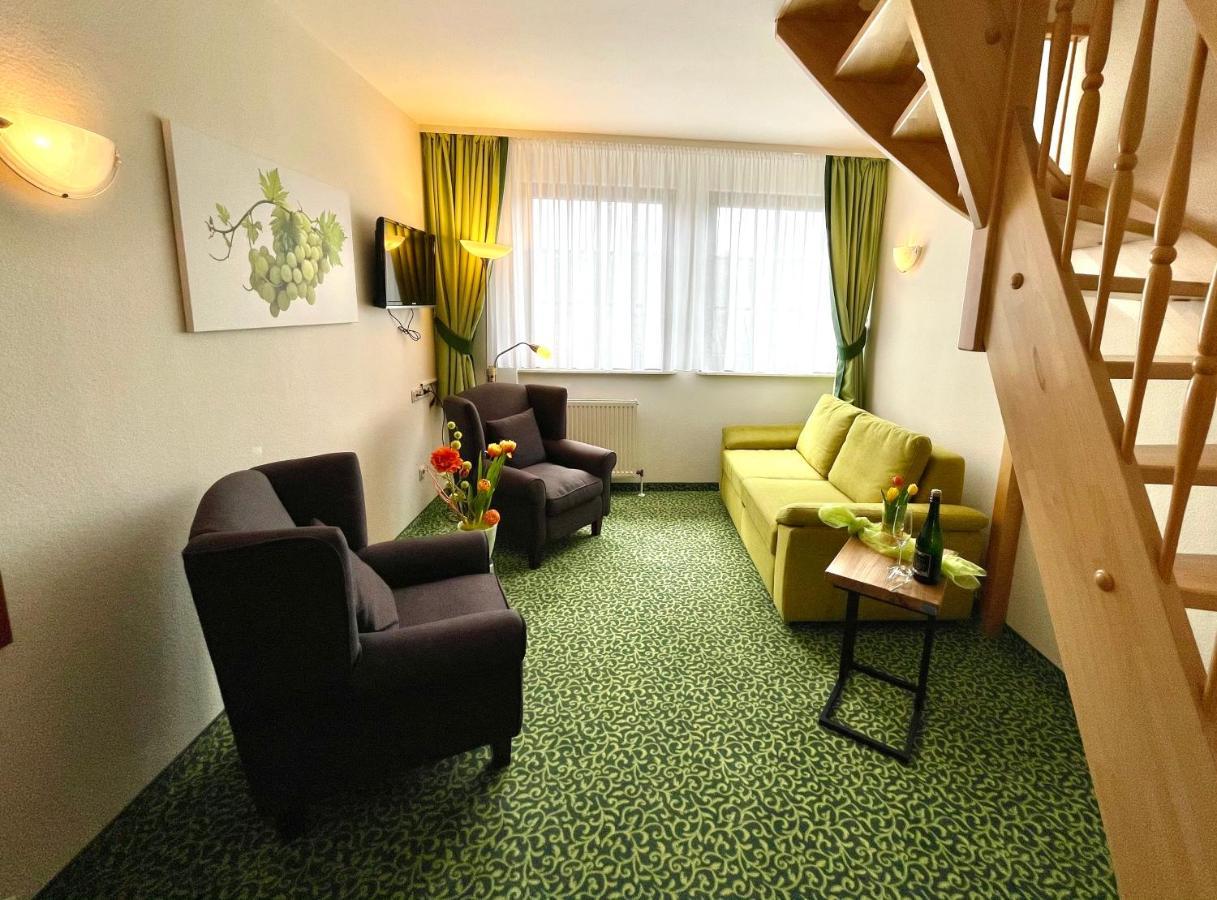Altdeutsche Weinstube Hotel Rüdesheim am Rhein Kültér fotó