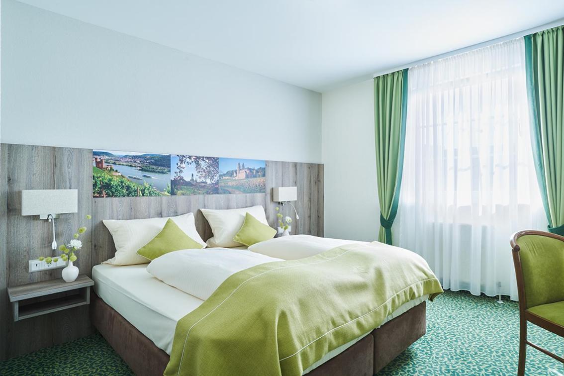 Altdeutsche Weinstube Hotel Rüdesheim am Rhein Kültér fotó