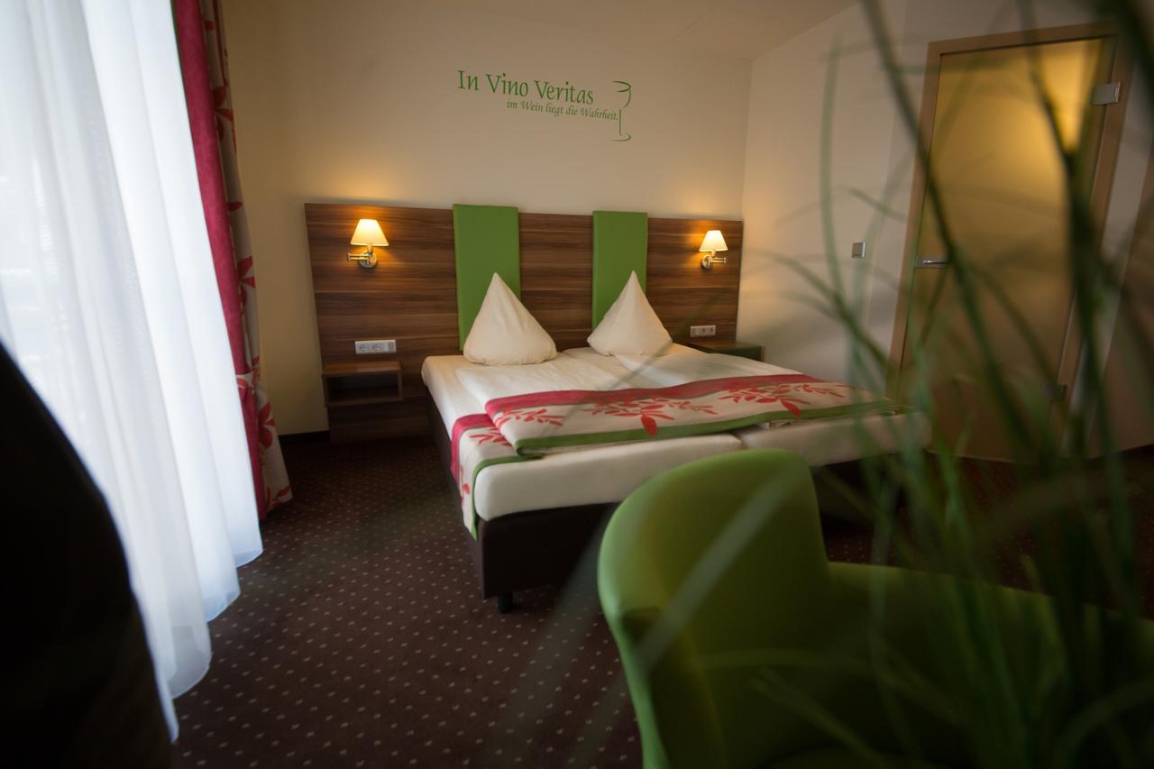 Altdeutsche Weinstube Hotel Rüdesheim am Rhein Kültér fotó